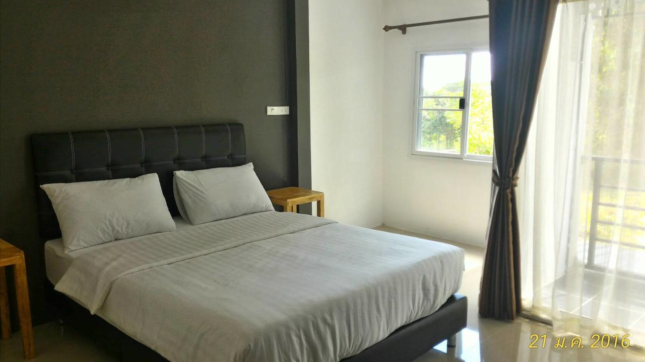 Хостел Loftel @ Nakhon Накхонситхаммарат Экстерьер фото